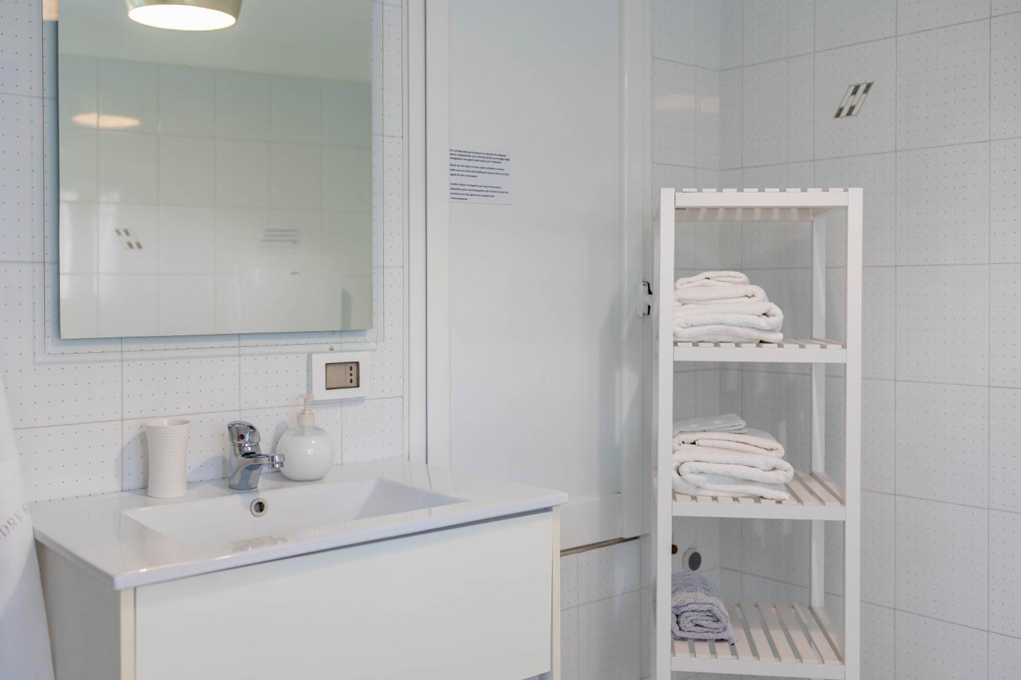 טורי Antiche Mura Apartments"Cielo Di Puglia" -2 Matrimoniali, Cucina E Terrazzo מראה חיצוני תמונה